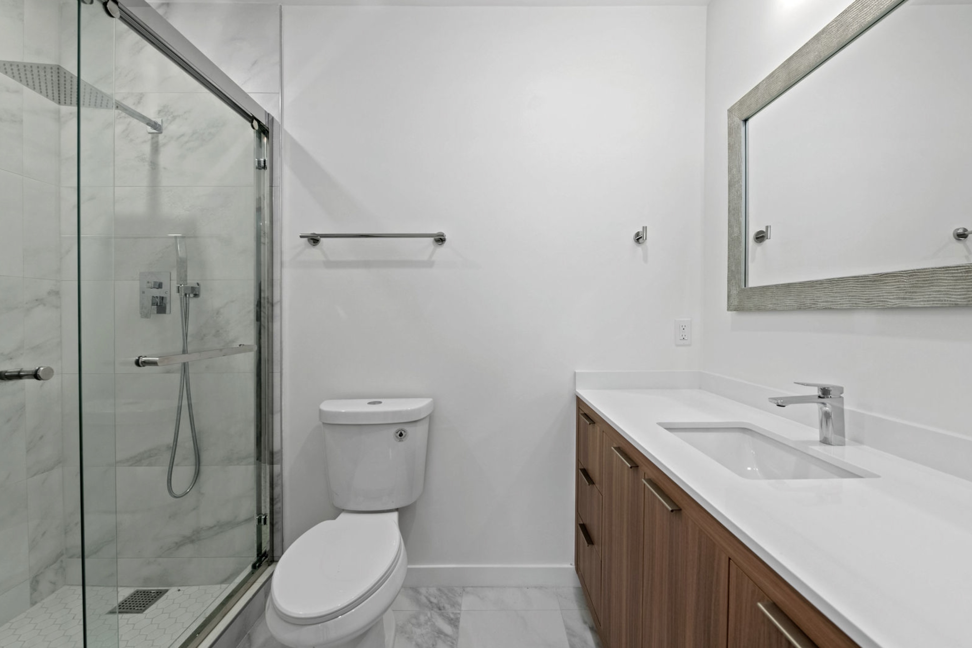 Modern Bathroom
